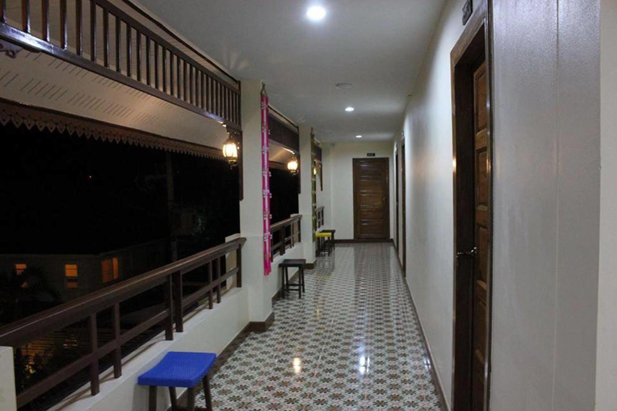 Sawadeelanna Hotel Nan Dış mekan fotoğraf